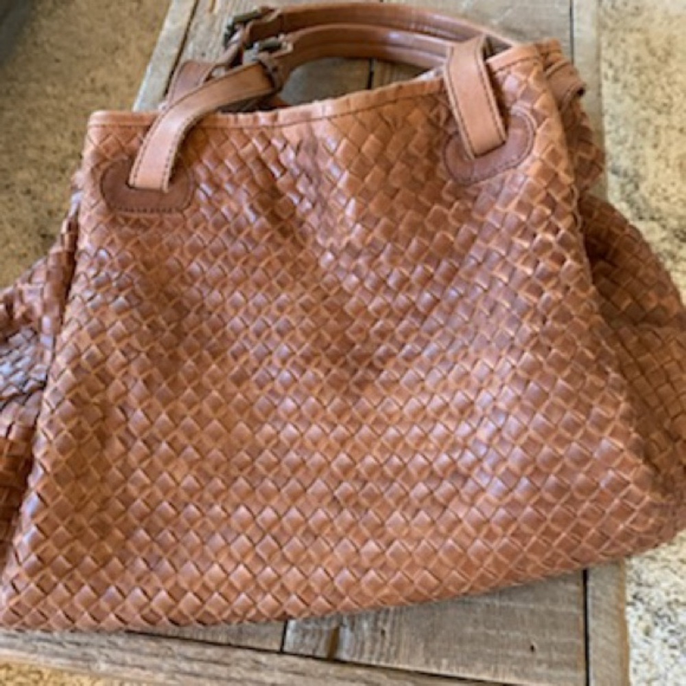Genuine leather handbag